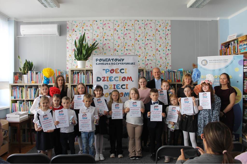 XXVIII Powiatowy Konkurs Recytatorski ph. „Poeci dzieciom, dzieci poetom”.