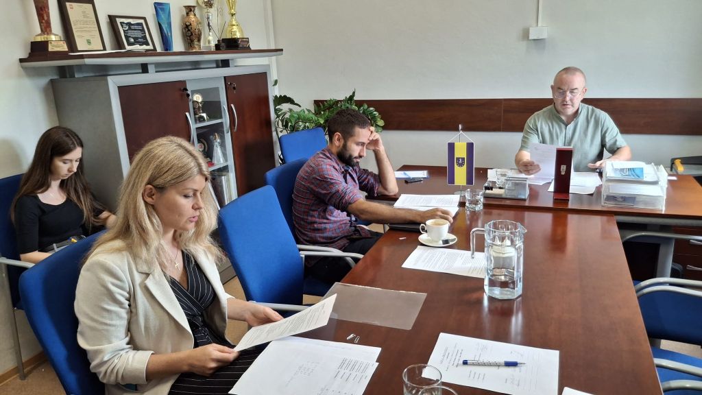 Obradowała Komisji Oświaty, Kultury i Sportu Rady Powiatu w Ostrzeszowie